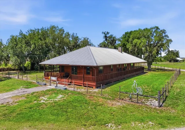 Homes for sale in Myakka City, FL | 6204 Juel Gill Rd, Myakka City, FL 34251 | MLS# A4694737