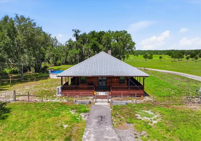 Homes for sale in Myakka City, FL | 6204 Juel Gill Rd, Myakka City, FL 34251 | MLS# A4694737