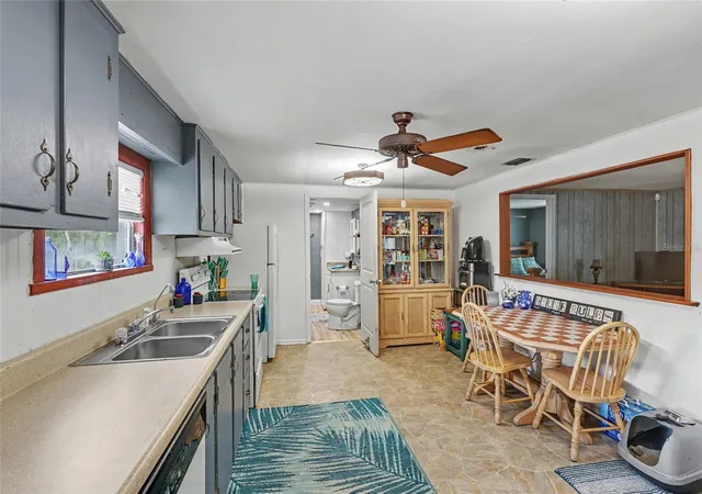 4th image of 44216 Lake Mack Dr, Deland, FL 32720 | MLS# O6410551
