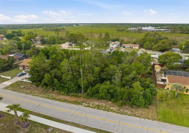 5th image of 6011 Freeport Dr, Spring Hill, FL 34606 | MLS# TB8511913