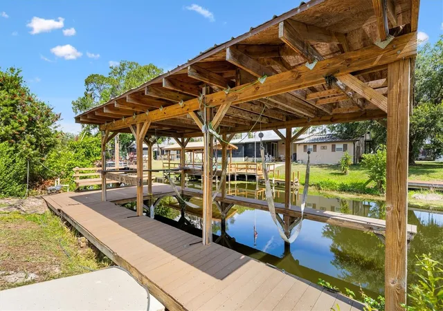 Photo 3 of Single family home for sale at 12107 Eagle Point Ct, Leesburg, FL 34788 | MLS# G5112831 | Listing updated on 2026-10-08