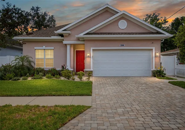 Homes for sale in Tampa, FL | 2906 W Douglas St, Tampa, FL 33607 | MLS# TB8511934