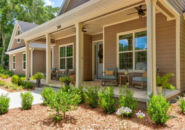 Photo 4 of Single family home for sale at 3504 Dunstable Dr, Deland, FL 32720 | MLS# NS1088320 | Listing updated on 2026-08-13