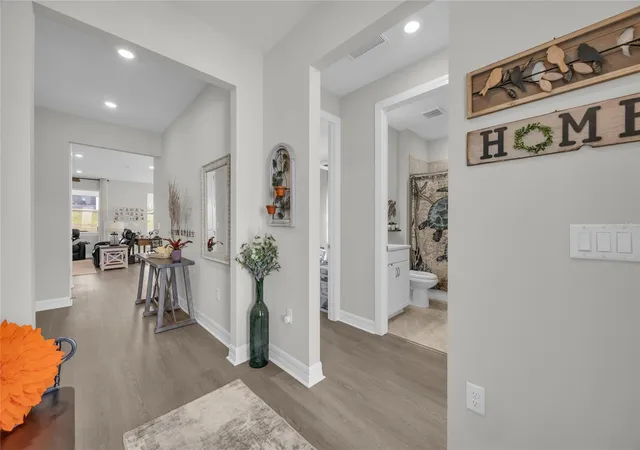 Photo 3 of Single family home for sale at 1384 Zesty Citrus Ln, Minneola, FL 34715 | MLS# O6410563 | Listing updated on 2026-07-14