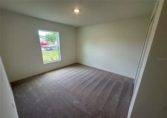Photo 2 of Single family home for sale at 18 Pickwood Pl, Palm Coast, FL 32164 | MLS# C7526537 | Listing updated on 2026-09-15