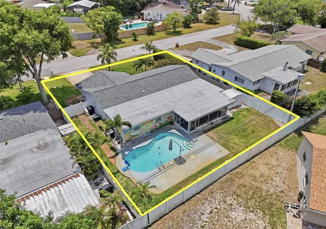 1st image of 14161 Hetrick Cir N, Largo, FL 33774 | MLS# TB8511957