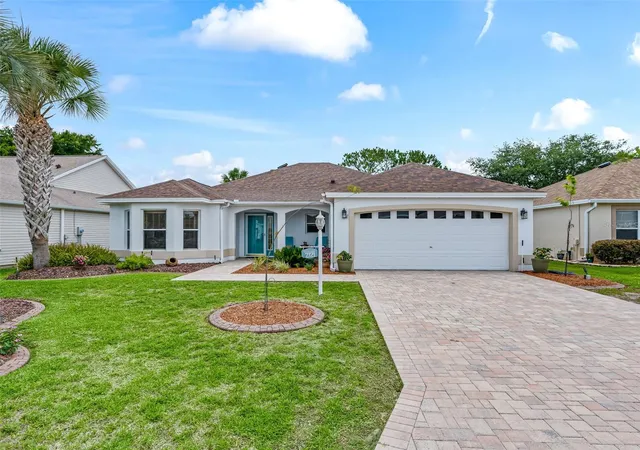 2nd image of 2121 Gerardo Ave, Lady Lake, FL 32159 | MLS# G5112843