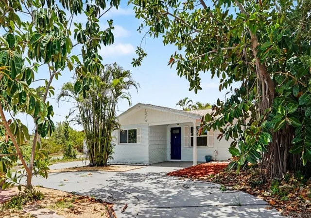 Homes for sale in Hudson, FL | 13714 Allyn Dr, Hudson, FL 34667 | MLS# TB8511997