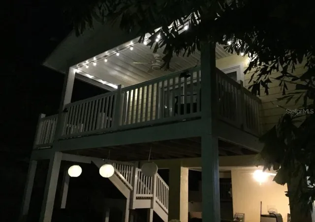 3rd image of 303 62Nd St, Holmes Beach, FL 34217
