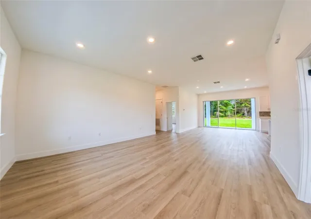 Photo 2 of Single family home for sale at 14144 Sw 48th Court, Ocala, FL 34473 | MLS# O6410634 | Listing updated on 2026-10-14