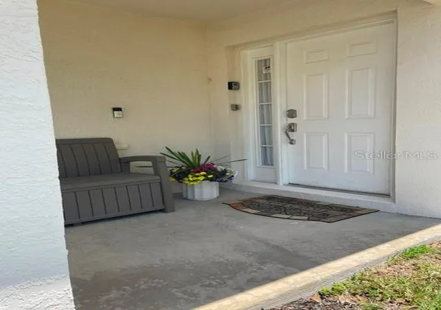 5th image of 1531 Casterton Cir, Davenport, FL 33897 | MLS# O6410640