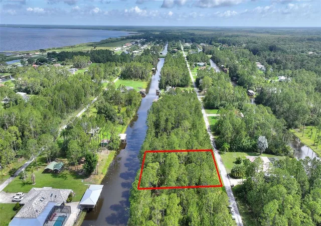image of 25 Amaryllis Dr, Indian Lake Estates, FL 33855 | MLS# P4938804