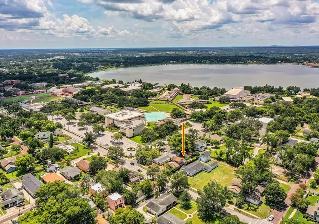 Photo 4 of Single family home for sale at 721 Frank Lloyd Wright Way, Lakeland, FL 33803 | MLS# L4962180 | Listing updated on 2026-10-08