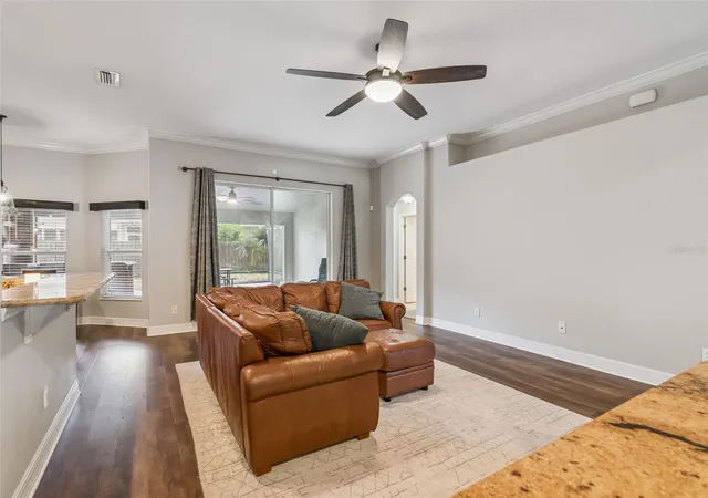 4th image of 242 Blue Water St, Eustis, FL 32736 | MLS# O6410679