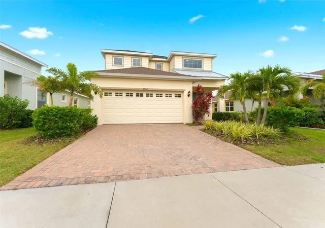 Photo 2 of Single family home for sale at 5232 Wishing Arch Dr, Apollo Beach, FL 33572 | MLS# TB8512066 | Listing updated on 2026-08-19