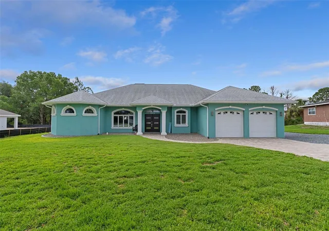 3rd image of 5050 Freeport Dr, Spring Hill, FL 34606 | MLS# W7886072