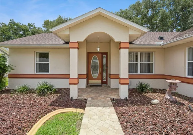 4th image of 25904 Newcombe Cir, Leesburg, FL 34748 | MLS# G5112857
