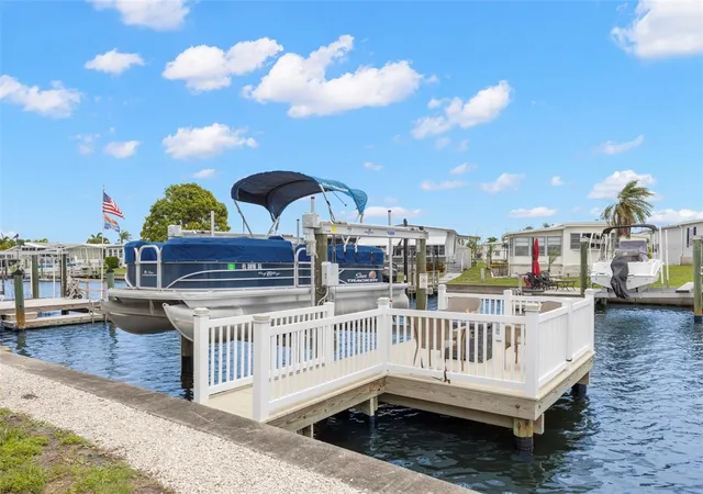 Photo 3 of Manufactured home for sale at 124 Americana Ct NE #214, Saint Petersburg, FL 33702 | MLS# TB8512099 | Listing updated on 2026-09-25