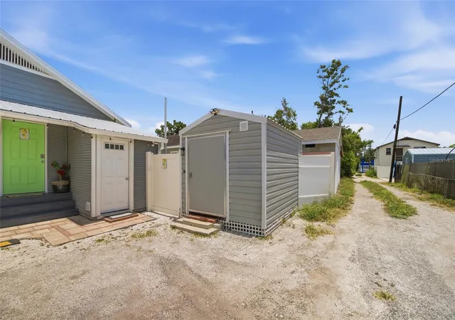 34th image of 2526 W Union St, Tampa, FL 33607 | MLS# TB8512110