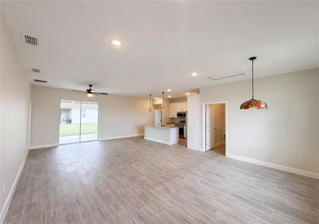 Photo 3 of Single family home for sale at 446 Cinnamon Dr, Kissimmee, FL 34759 | MLS# O6410740 | Listing updated on 2026-10-20