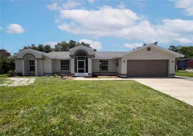 Photo 1 of Single family home for sale at 1750 Evergreen Ct, Kissimmee, FL 34746 | MLS# O6410743 | Listing updated on 2026-09-18