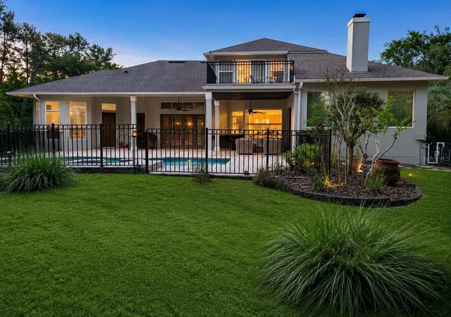 2nd image of 301 Seminole Woods Blvd, Geneva, FL 32732 | MLS# O6410746
