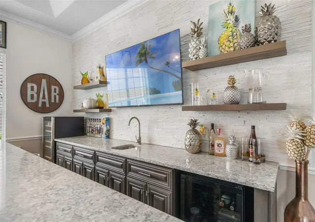 Photo 4 of Single family home for sale at 11524 Claymont Cir, Windermere, FL 34786 | MLS# O6410754 | Listing updated on 2026-05-27