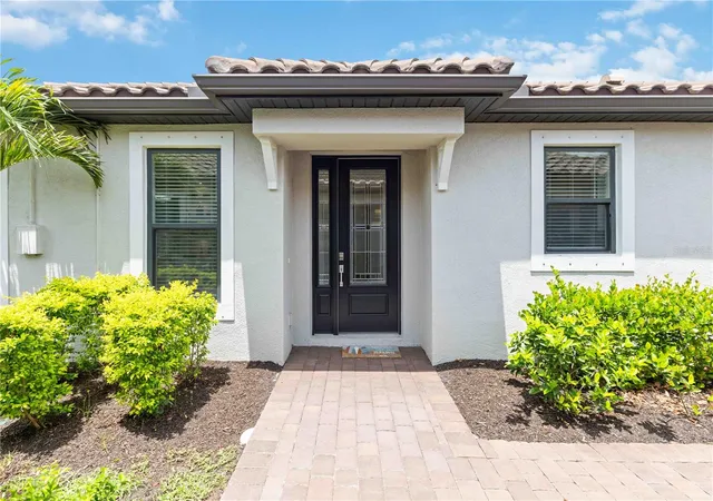 3rd image of 6242 Grandview Hill Ct, Bradenton, FL 34203 | MLS# A4694798