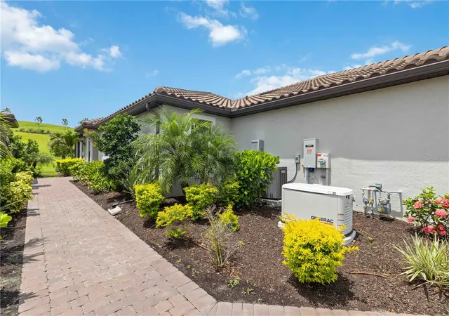 4th image of 6242 Grandview Hill Ct, Bradenton, FL 34203 | MLS# A4694798