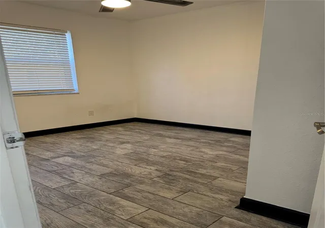 Photo 5 of Single family home for sale at 425 Hollyhock Ln, Spring Hill, FL 34606 | MLS# W7886080 | Listing updated on 2026-09-02