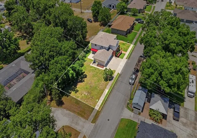 4th image of 1503 Auburn Oaks Blvd, Auburndale, FL 33823 | MLS# L4962190