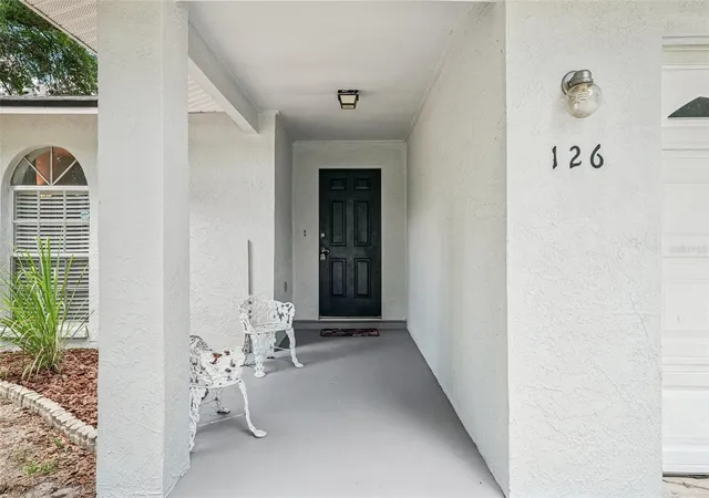 3rd image of 126 S Saint Cloud Ave, Valrico, FL 33594 | MLS# TB8512173