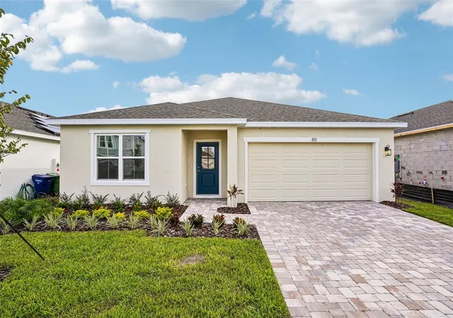 Photo 1 of Single family home for sale at 811 Andrew St, Winter Haven, FL 33881 | MLS# O6410787 | Listing updated on 2026-10-02