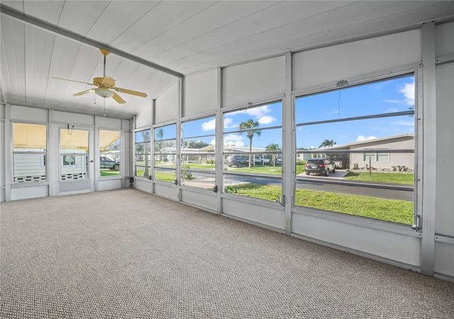4th image of 134 Lake Hazel Dr, Winter Haven, FL 33884 | MLS# L4962192