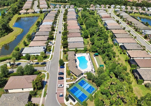 42nd image of 12064 Blazing Star Dr, Venice, FL 34293 | MLS# A4694816