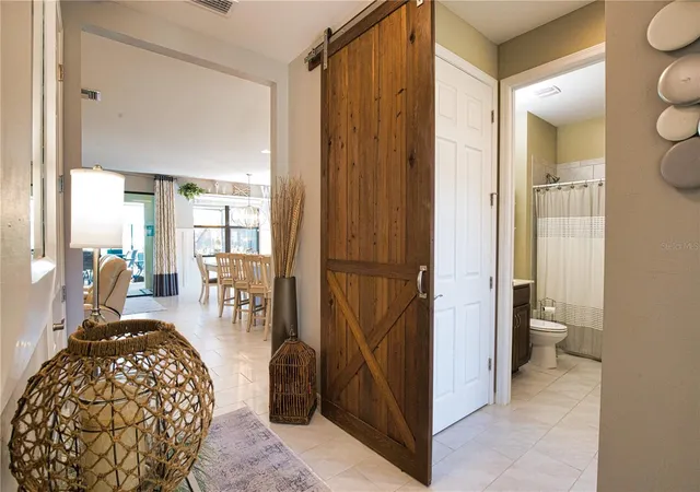 5th image of 12064 Blazing Star Dr, Venice, FL 34293 | MLS# A4694816