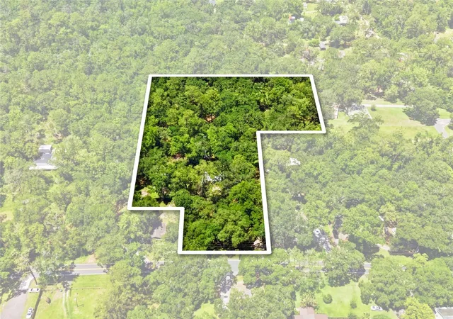3rd image of 19199 Fort Dade Ave, Brooksville, FL 34601 | MLS# W7886083