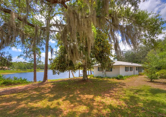 4th image of 33 Willow Ln, Deland, FL 32724 | MLS# V4949278