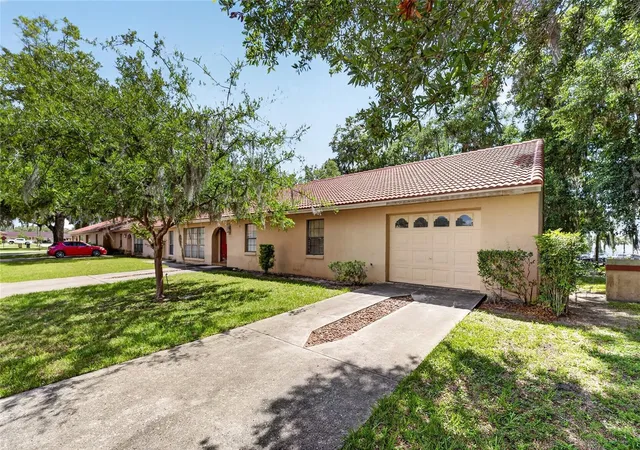 Photo 3 of House for sale at 1820 SW & 1826 35th Ave, Ocala, FL 34474 | MLS# OM725367 | Listing updated on 2026-09-02
