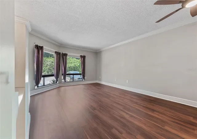 Listing Photo 1 - Condo for sale in building located at 4310 Lakeway Dr, ORLANDO, FL 32839 - Unit #12B