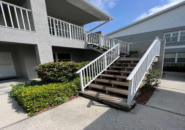 2nd image of 9485 Hamlin Blvd #8, Seminole, FL 33776 | MLS# W7886088