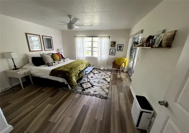 Photo 3 of Condo for sale at 9485 Hamlin Blvd #8, Seminole, FL 33776 | MLS# W7886088 | Listing updated on 2026-10-03