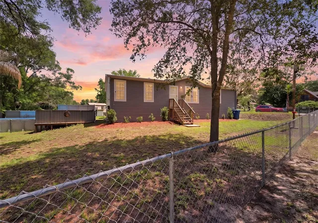 Photo 1 of Manufactured home for sale at 3183 Cedley Rd, Dade City, FL 33523 | MLS# W7886091 | Listing updated on 2026-08-07