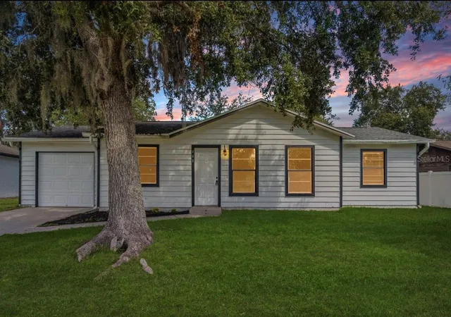 Photo 2 of Single family home for sale at 648 Floridian Dr, Kissimmee, FL 34758 | MLS# O6410824 | Listing updated on 2026-10-20