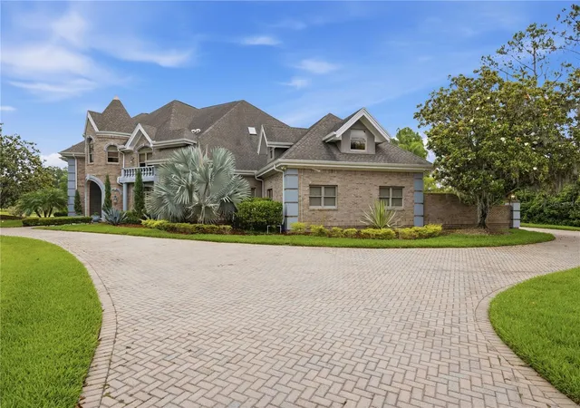 3rd image of 4123 Highland Park Cir, Lutz, FL 33558 | MLS# TB8512226