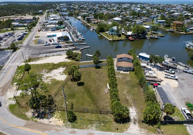 Homes for sale in Hernando Beach, FL | 4178 Pine Dale Ct, Hernando Beach, FL 34607 | MLS# W7886092