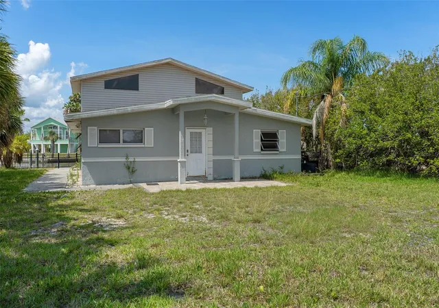 Homes for sale in Hernando Beach, FL | 4178 Pine Dale Ct, Hernando Beach, FL 34607 | MLS# W7886092