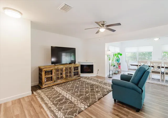 Homes for sale in Clearwater, FL | 2032 W Ridge Dr, Clearwater, FL 33763 | MLS# TB8512244