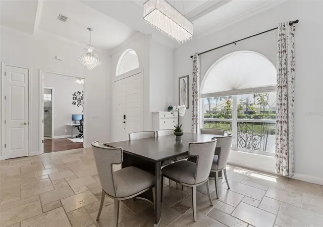 Photo 2 of Single family home for sale at 1700 Lake Roberts Ct, Windermere, FL 34786 | MLS# O6410847 | Listing updated on 2026-08-30