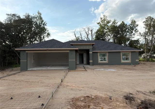 Photo 1 of Single family home for sale at 7 Bahia Pass Ln, Ocala, FL 34472 | MLS# OM725382 | Listing updated on 2026-09-05